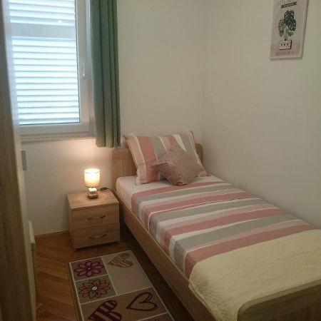Apartman Sanja Apartment Rovinj Bagian luar foto